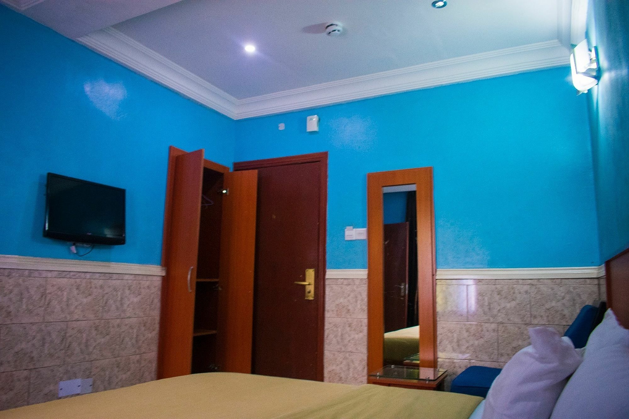 1St Delightsome House And Suites Ikorodu Dış mekan fotoğraf