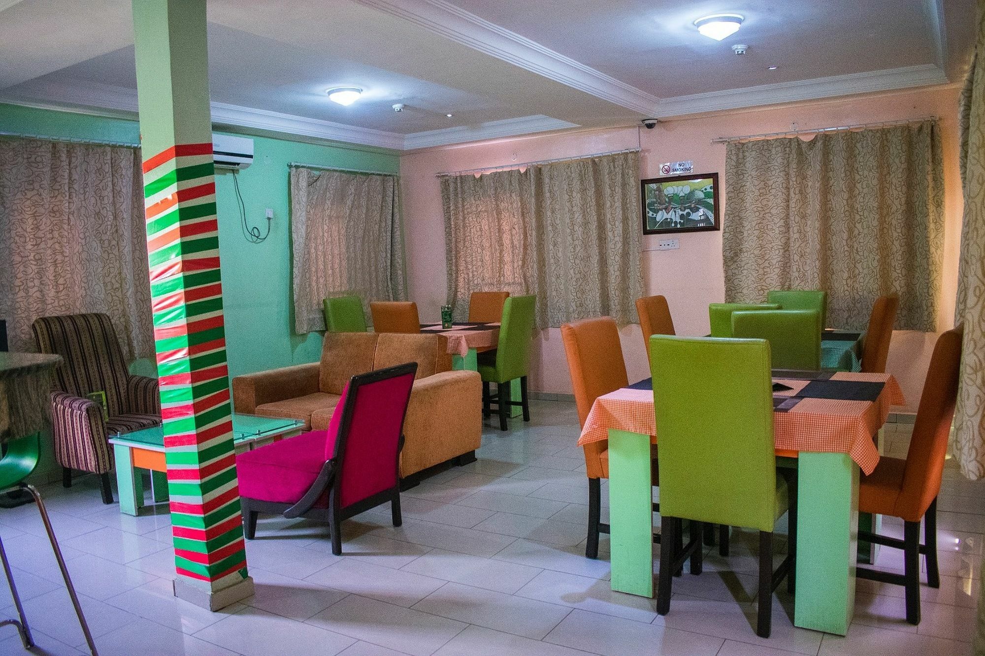 1St Delightsome House And Suites Ikorodu Dış mekan fotoğraf