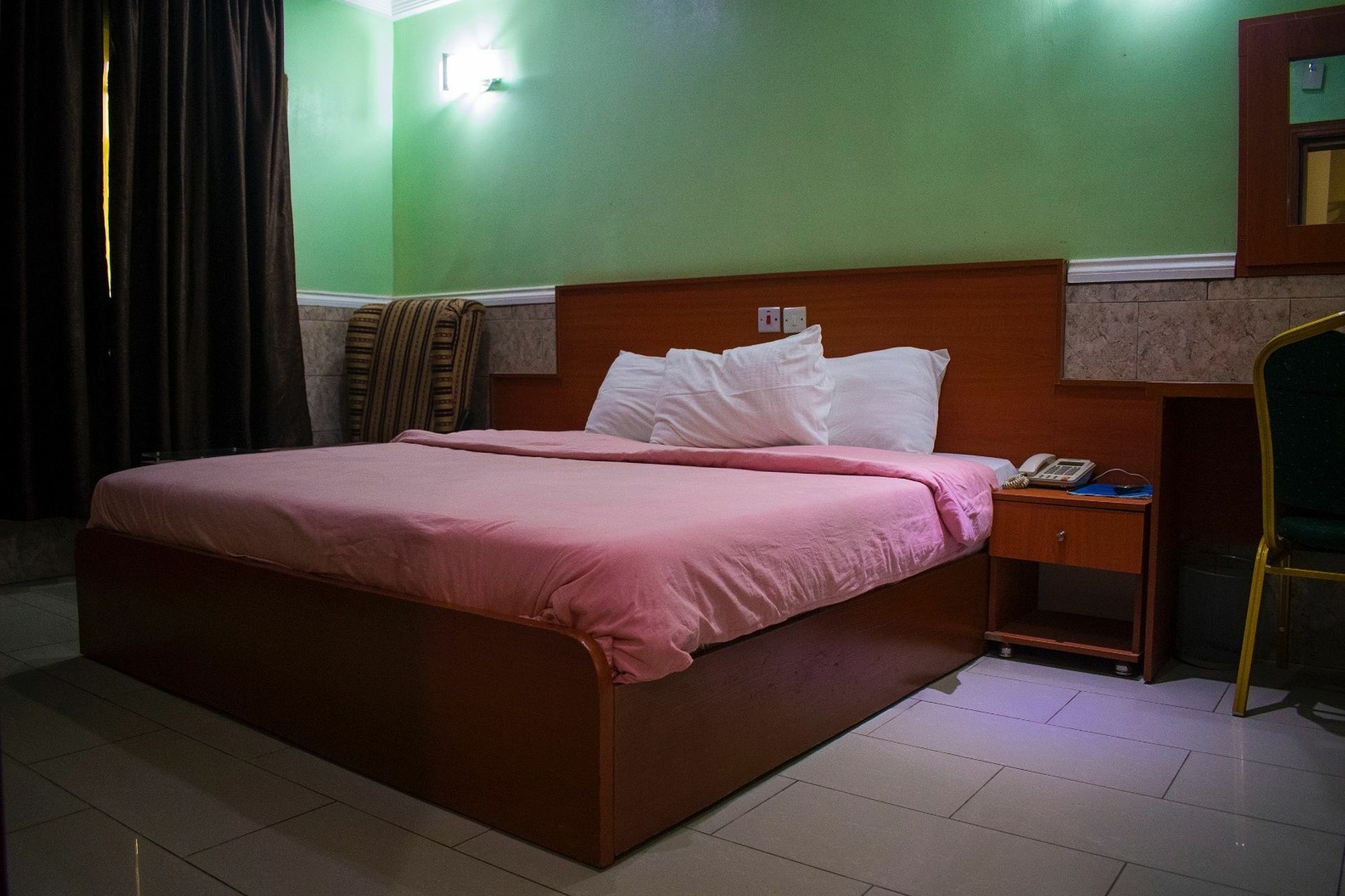 1St Delightsome House And Suites Ikorodu Dış mekan fotoğraf