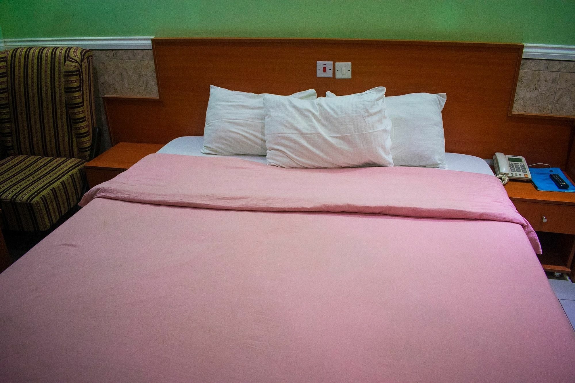 1St Delightsome House And Suites Ikorodu Dış mekan fotoğraf